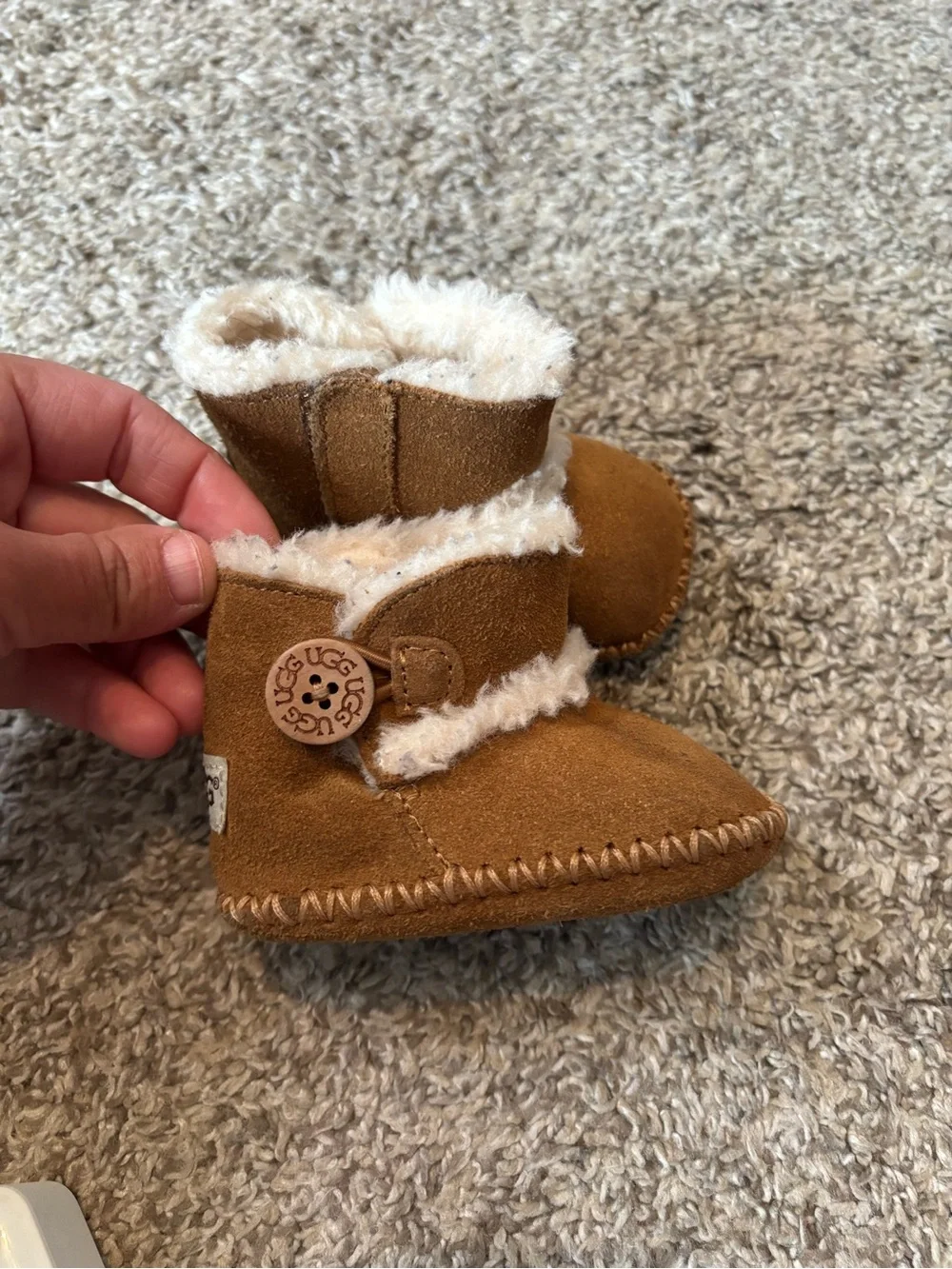 Baby ugg slippers